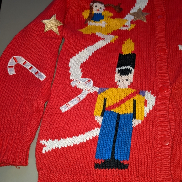 Vintage Christmas Sweater - Picture 2 of 6
